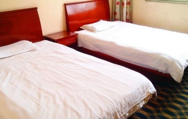 Баоцзи: Caijiapo Prince Business Hotel