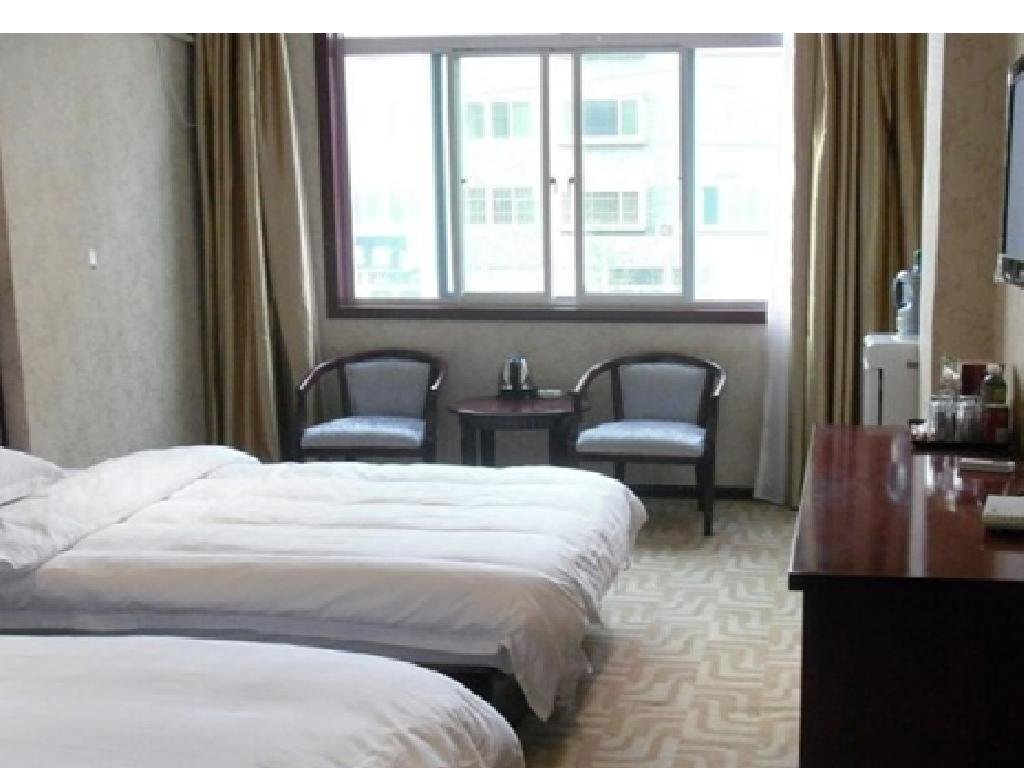 Вэйнань: Jinshanghua Express Inn