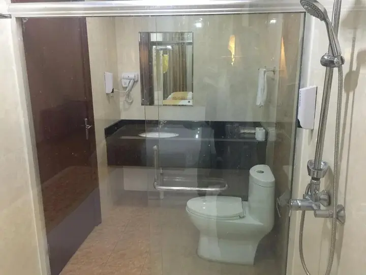 Хуайань: Xuyi Xi Wang Hotel