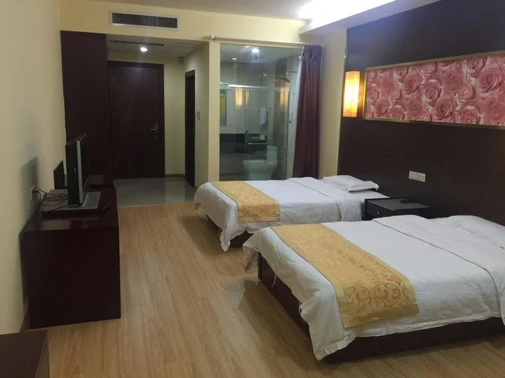 Хуайань: Xuyi Xi Wang Hotel