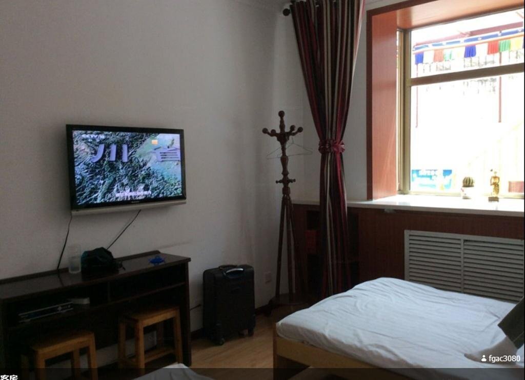 Синин: Xining Yushu Zangjia Hostel