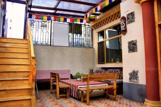 Синин: Xining Yushu Zangjia Hostel
