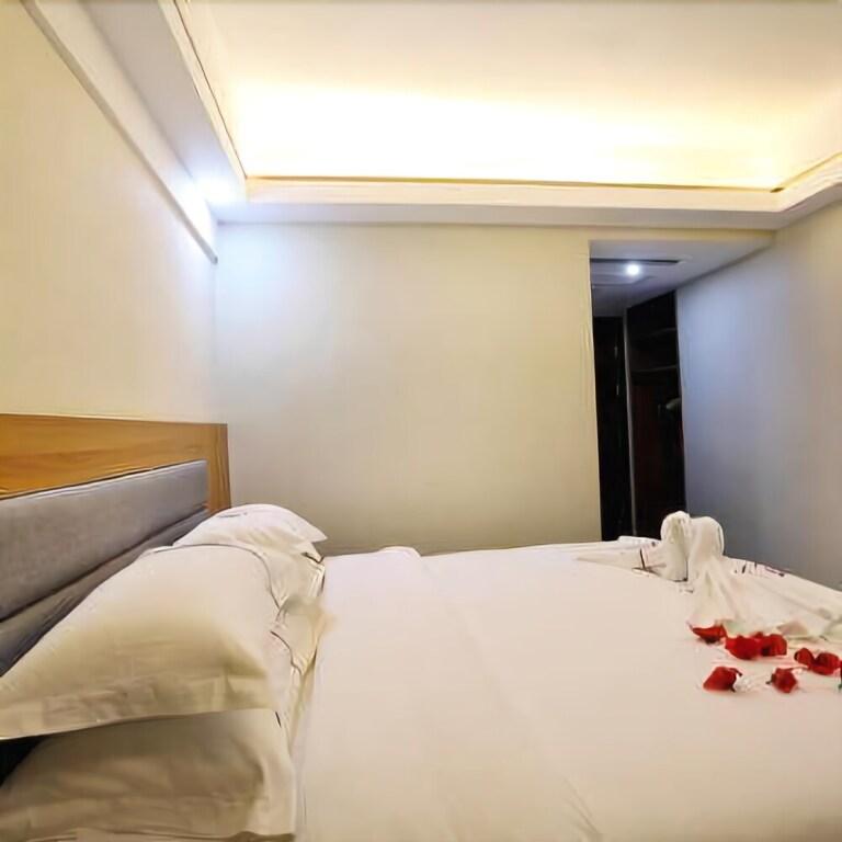 Чжанцзяцзе: Zhangjiajie Weiyi Fashion Hotel