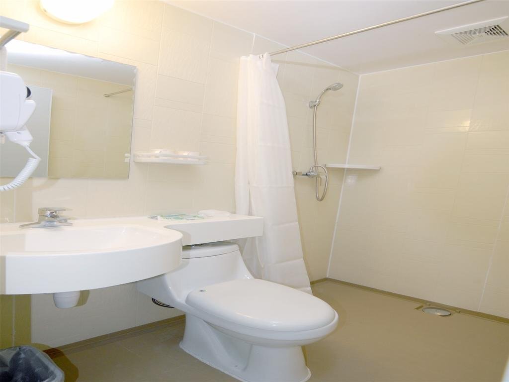 Бинжоу: Swan Express Inn