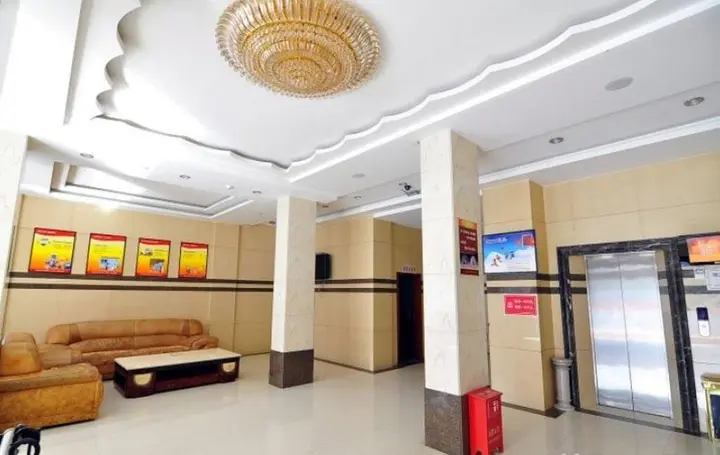 Цюйцзин: Luliang Jinjiang Inn