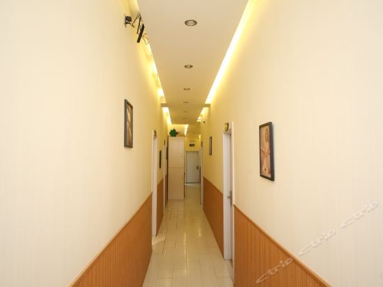 Яньцзи: New Sleeping Inn