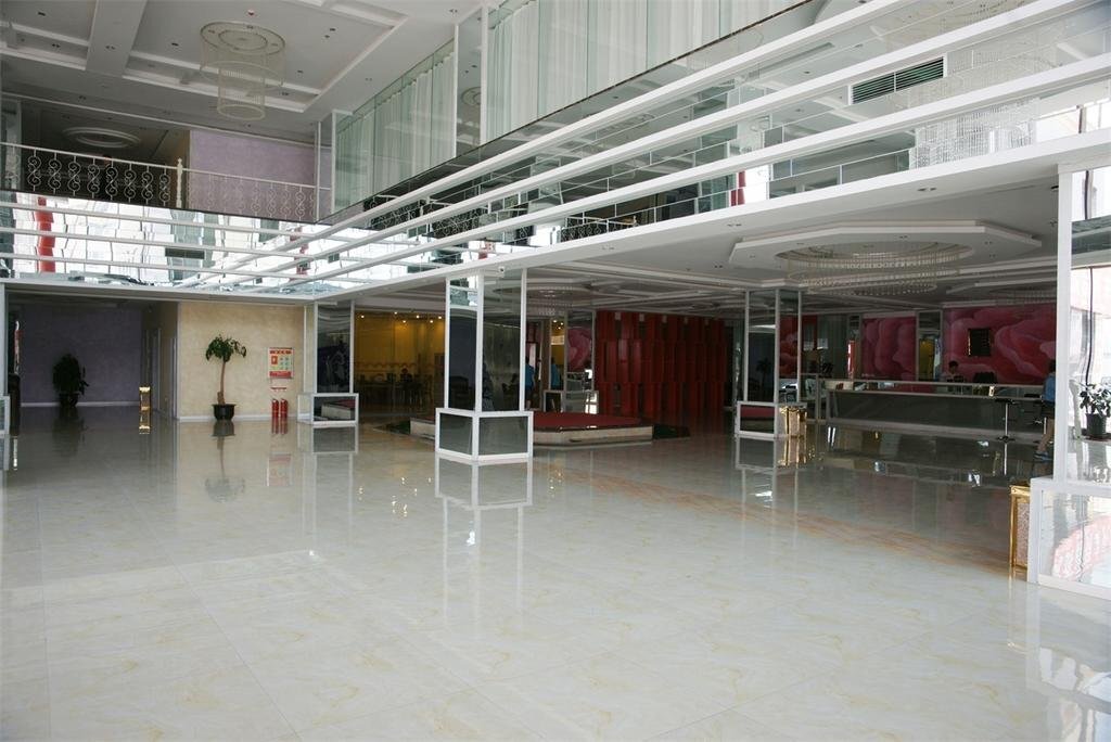Чжанцзякоу: Blue Whale Minghai Hotel