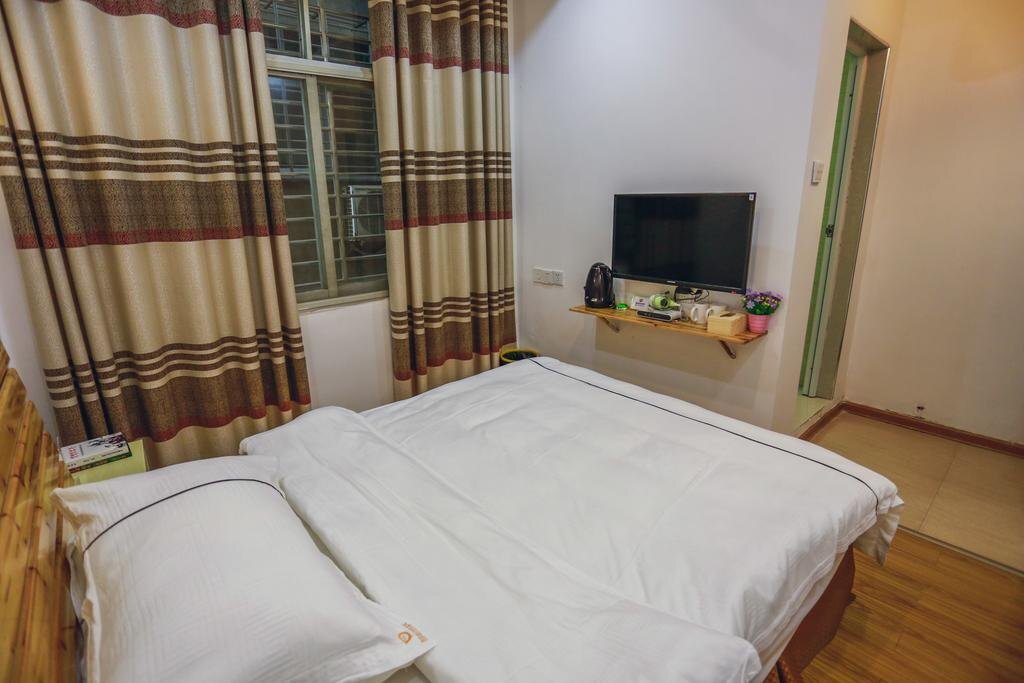 Чжанцзяцзе: Dream PA International Youth Hotel Wulingyuan Store