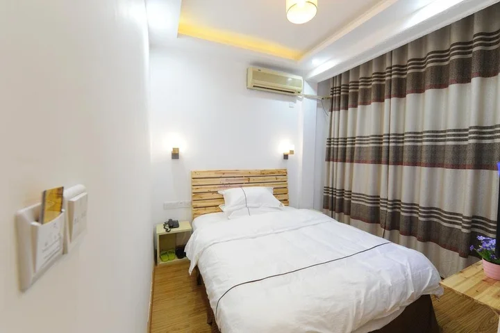 Чжанцзяцзе: Dream PA International Youth Hotel Wulingyuan Store