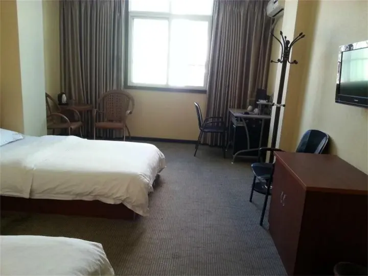 Сичан: Tiny Jiangnan Hotel