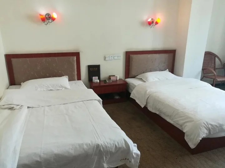 Сичан: Tiny Jiangnan Hotel