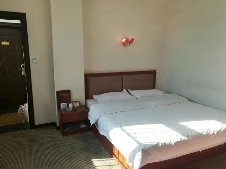 Сичан: Tiny Jiangnan Hotel