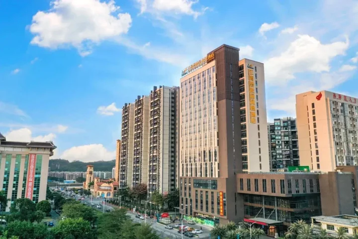Джиангме: Jianghai Country Garden Phoenix Hotel
