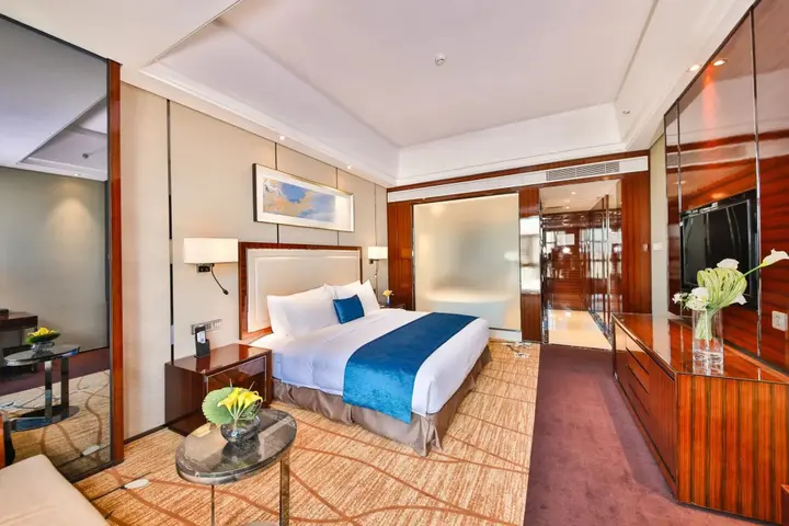 Джиангме: Jianghai Country Garden Phoenix Hotel