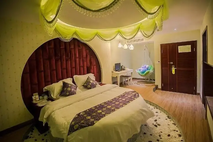Чунцин: Chongqing Xinhao Theme Hotel