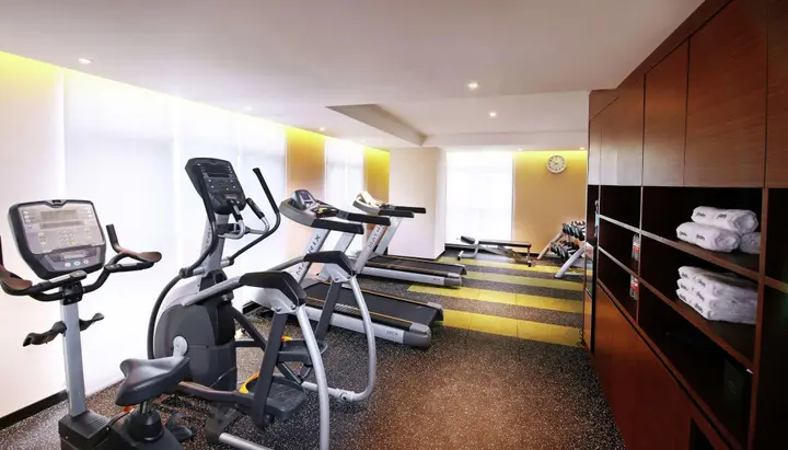 Бэйхай: Hampton by Hilton Beihai High-Speed Train Station