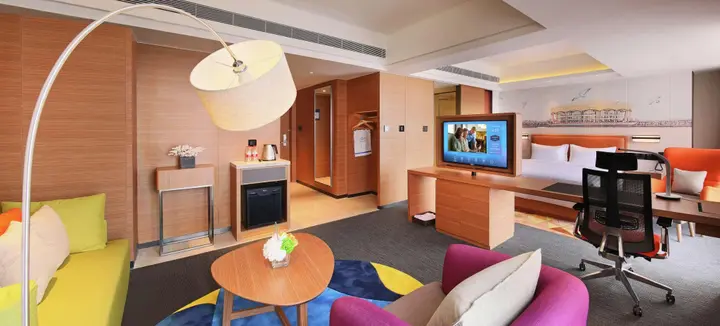Бэйхай: Hampton by Hilton Beihai High-Speed Train Station