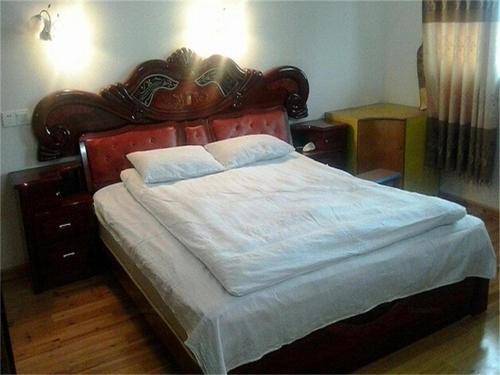 Шанграо: Wuyuan Jiangwan Teacher Qiu Farm Stay