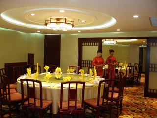 Цзинин: Grace Inn (Qufu Tourist Center)