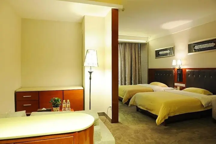 Чанша: Yannian Business Hotel - Changsha