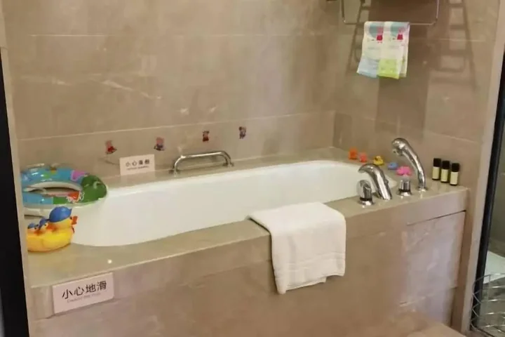 Чжэньцзян: Jiuhua Jin Jiang International Hotel