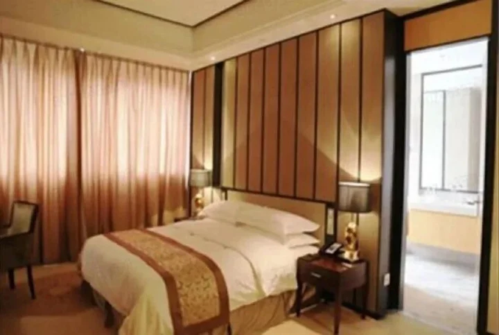 Чжэньцзян: Jiuhua Jin Jiang International Hotel