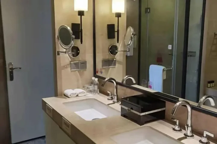 Чжэньцзян: Jiuhua Jin Jiang International Hotel