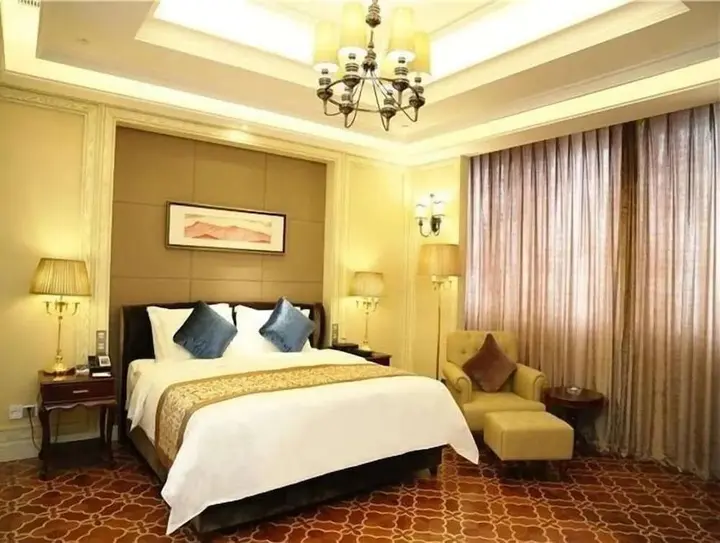 Чжэньцзян: Jiuhua Jin Jiang International Hotel