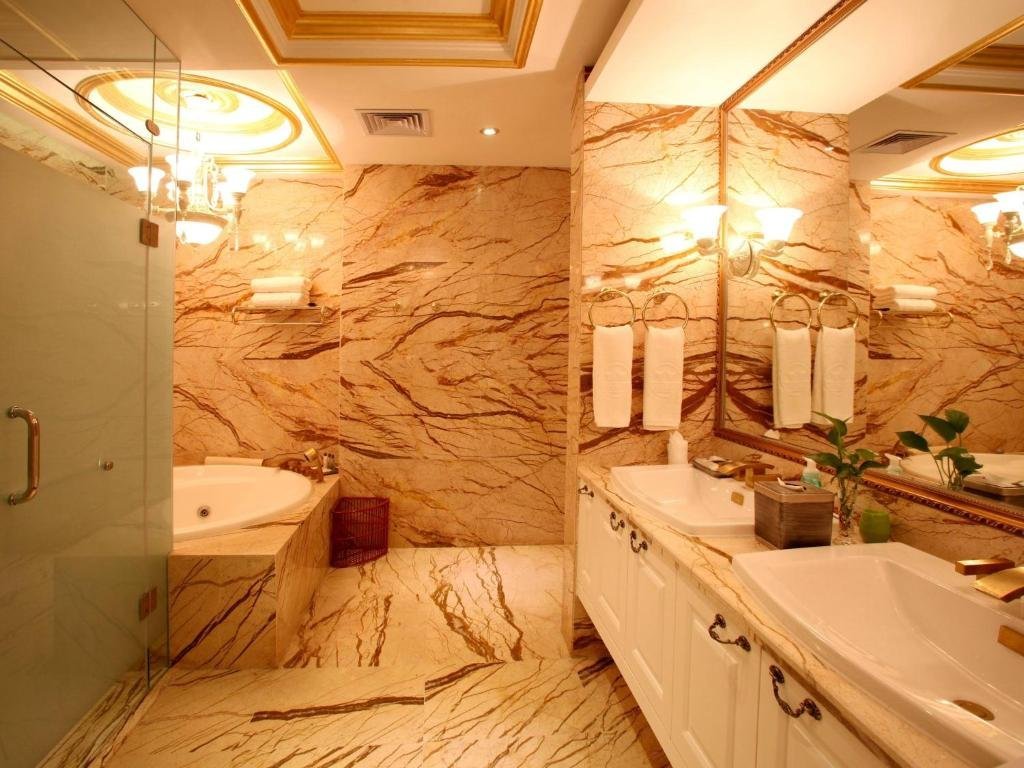 Баоцзи: Wanfu International Hotel