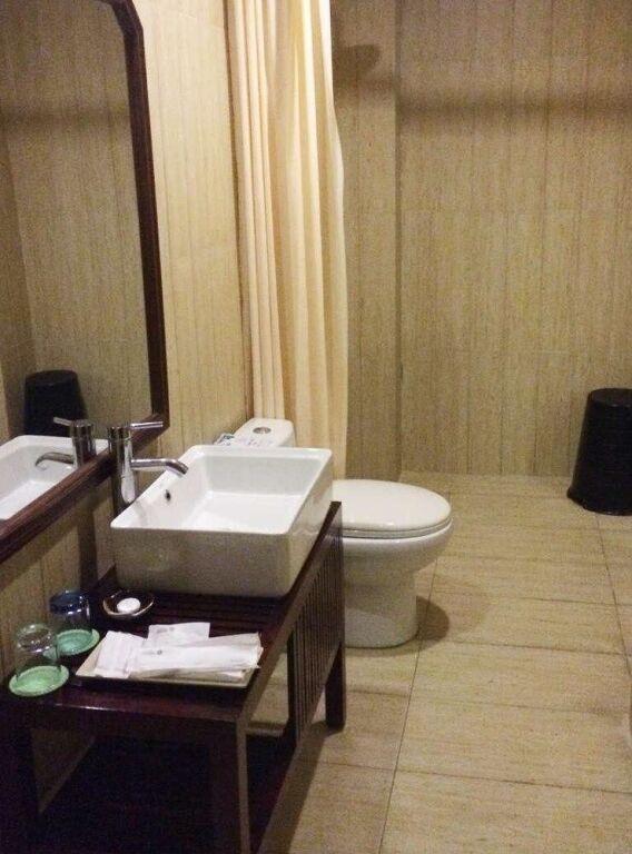 Яньтай: Epro Business Hotel
