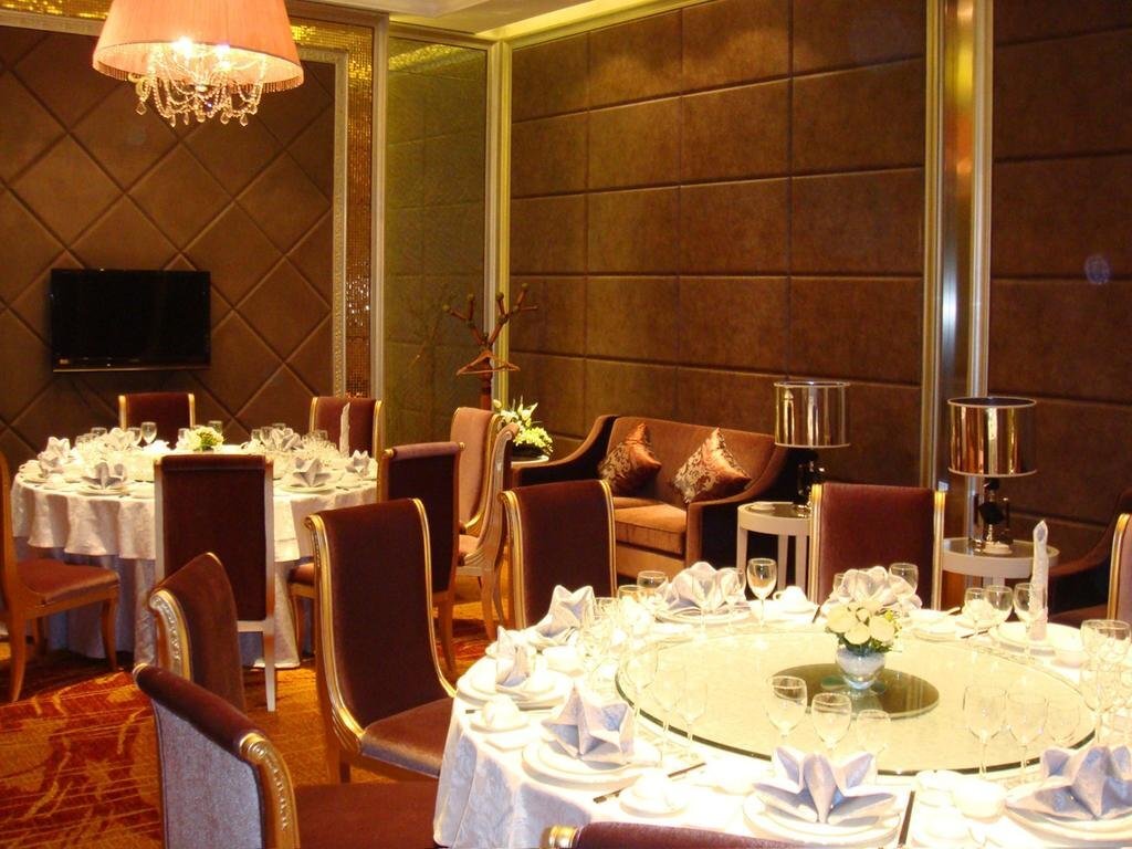 Телин: Jincheng Guangdong International Hotel - Tieling