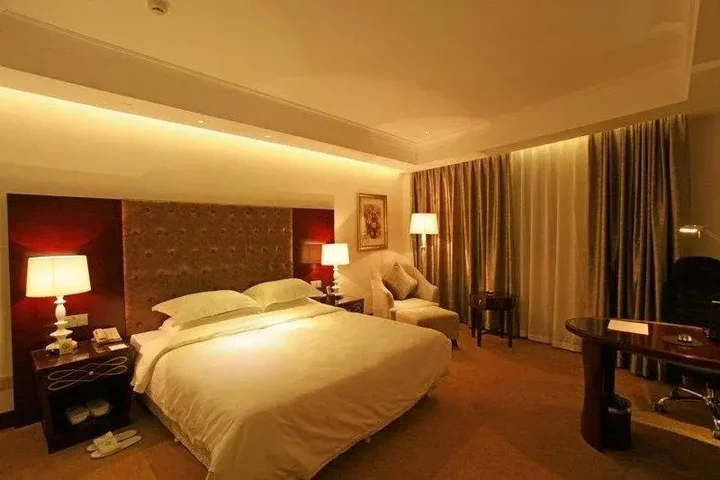 Телин: Jincheng Guangdong International Hotel - Tieling