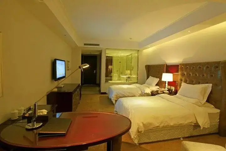 Телин: Jincheng Guangdong International Hotel - Tieling
