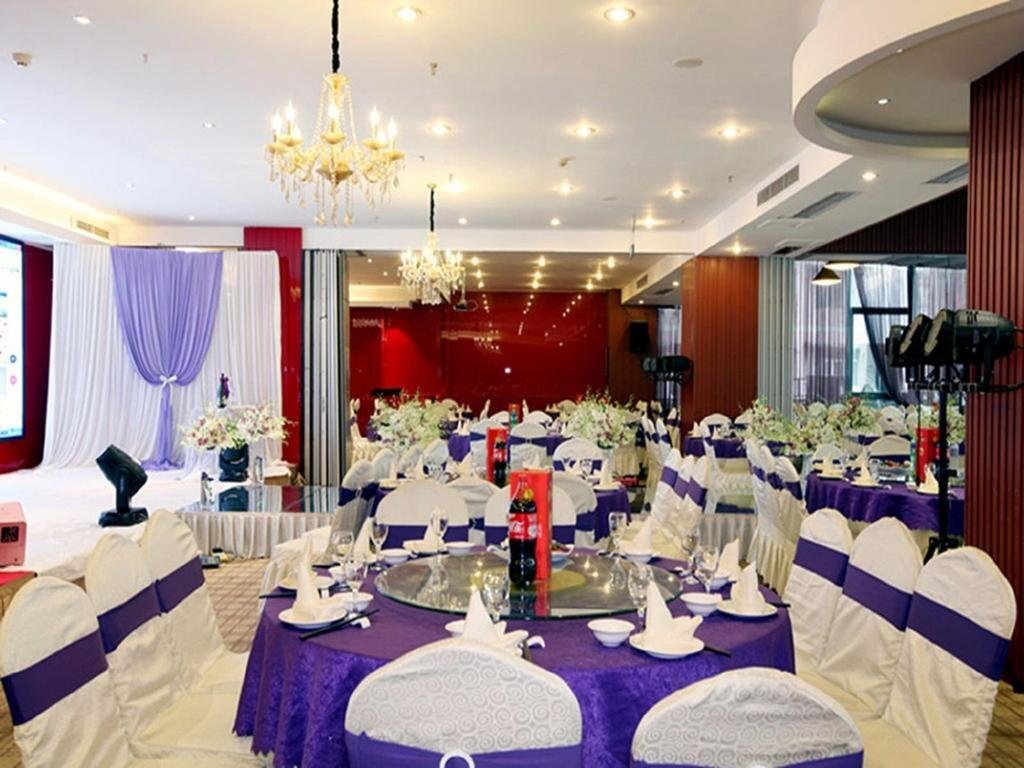 Чунцин: Bolianhui Hotel Chongqing Wanda Plaza
