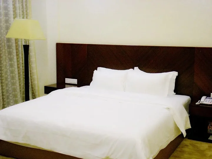 Чжухай: Zhuhai Xinhang Hotel