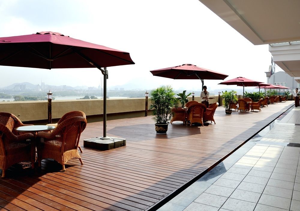 Tongling: Lake View Garden Hotel