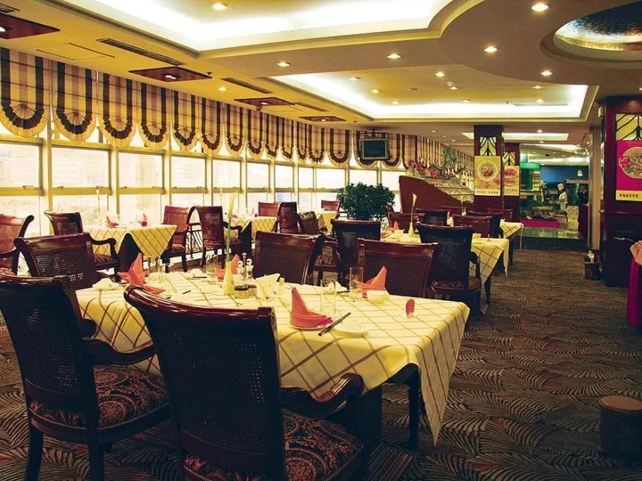 Вэйфан: Oceanwide Hotel
