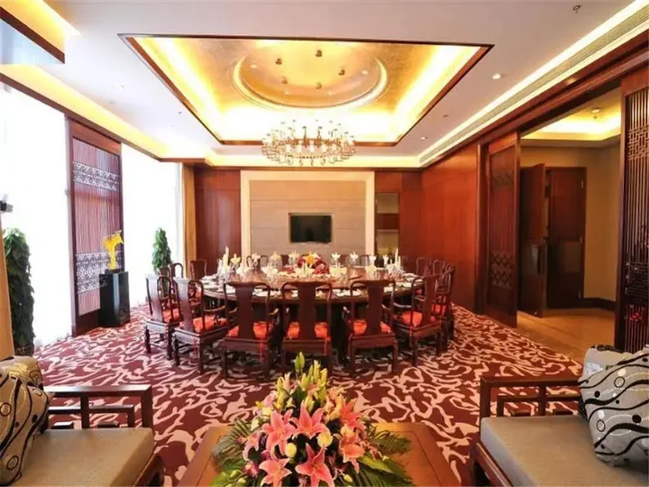 Куньмин: Soluxe Hotel