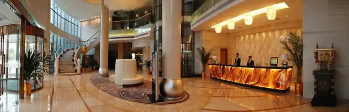 Шанграо: Sinkal Crown Hotel