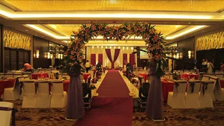 Шанграо: Sinkal Crown Hotel