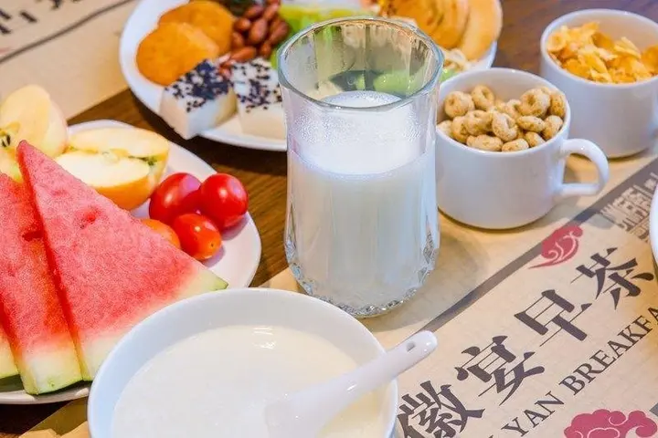 Хуаншань: Huanshan Huashan Huiyan Hotel