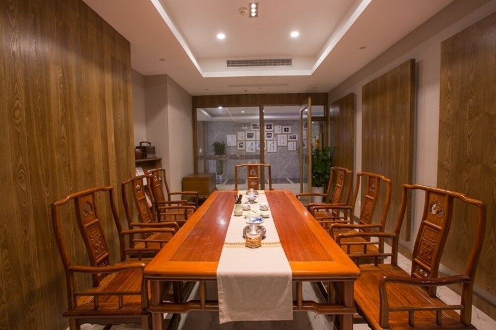 Хуаншань: Huanshan Huashan Huiyan Hotel