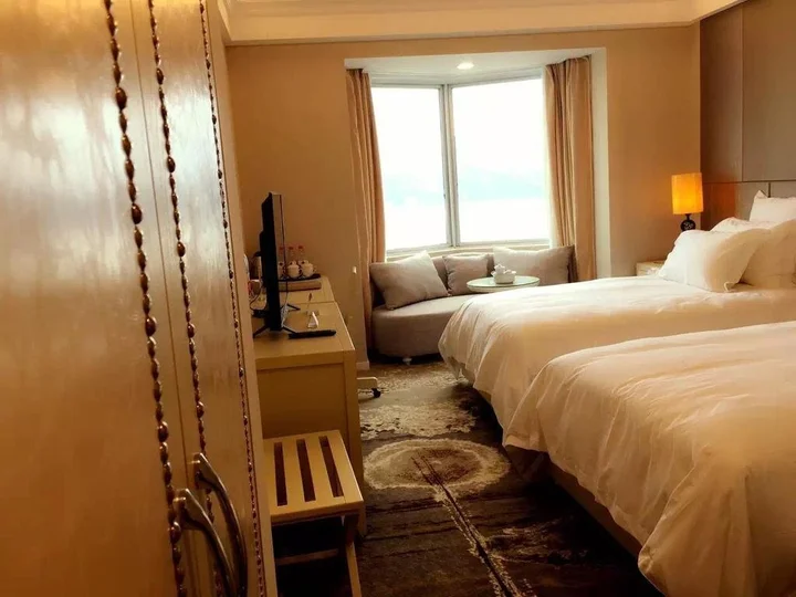 Шаньтоу: Jiahe Harbour View Hotel