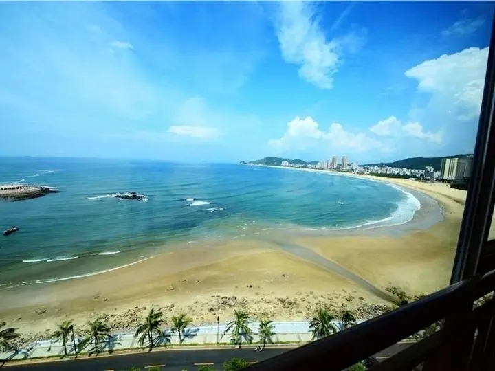Янгиианг: Shanhaiwan Holiday Hotel