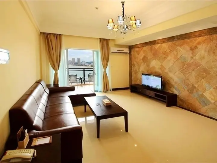 Янгиианг: Shanhaiwan Holiday Hotel