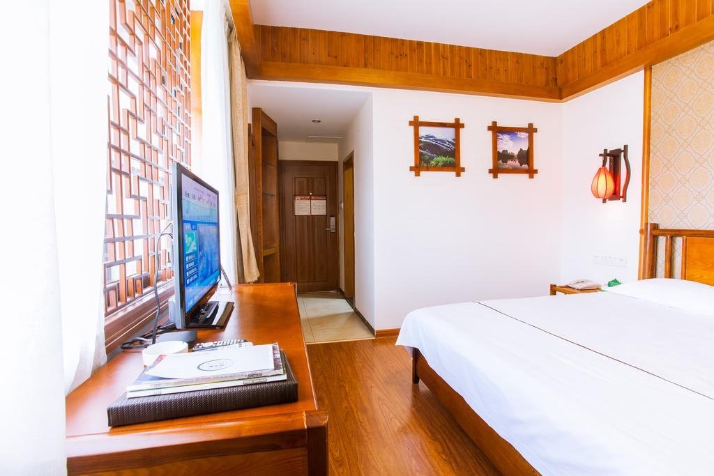 Гуйлинь: Guilin Gunanmen Hotel