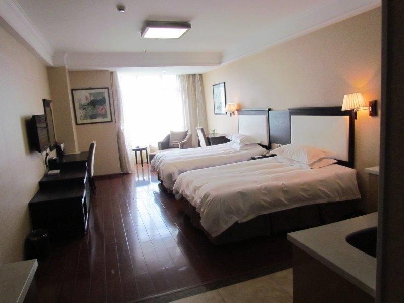 Тайчжоу: Double-Dove Peace International Hotel