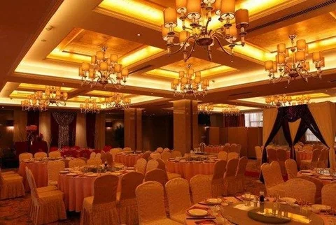 Чанчжоу: Holiday Hotel