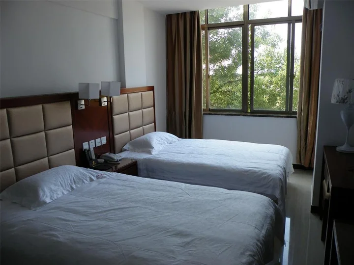 Аньцин: Anqing Shangfeng Business Hotel