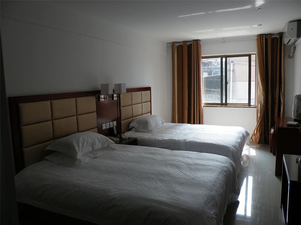 Аньцин: Anqing Shangfeng Business Hotel
